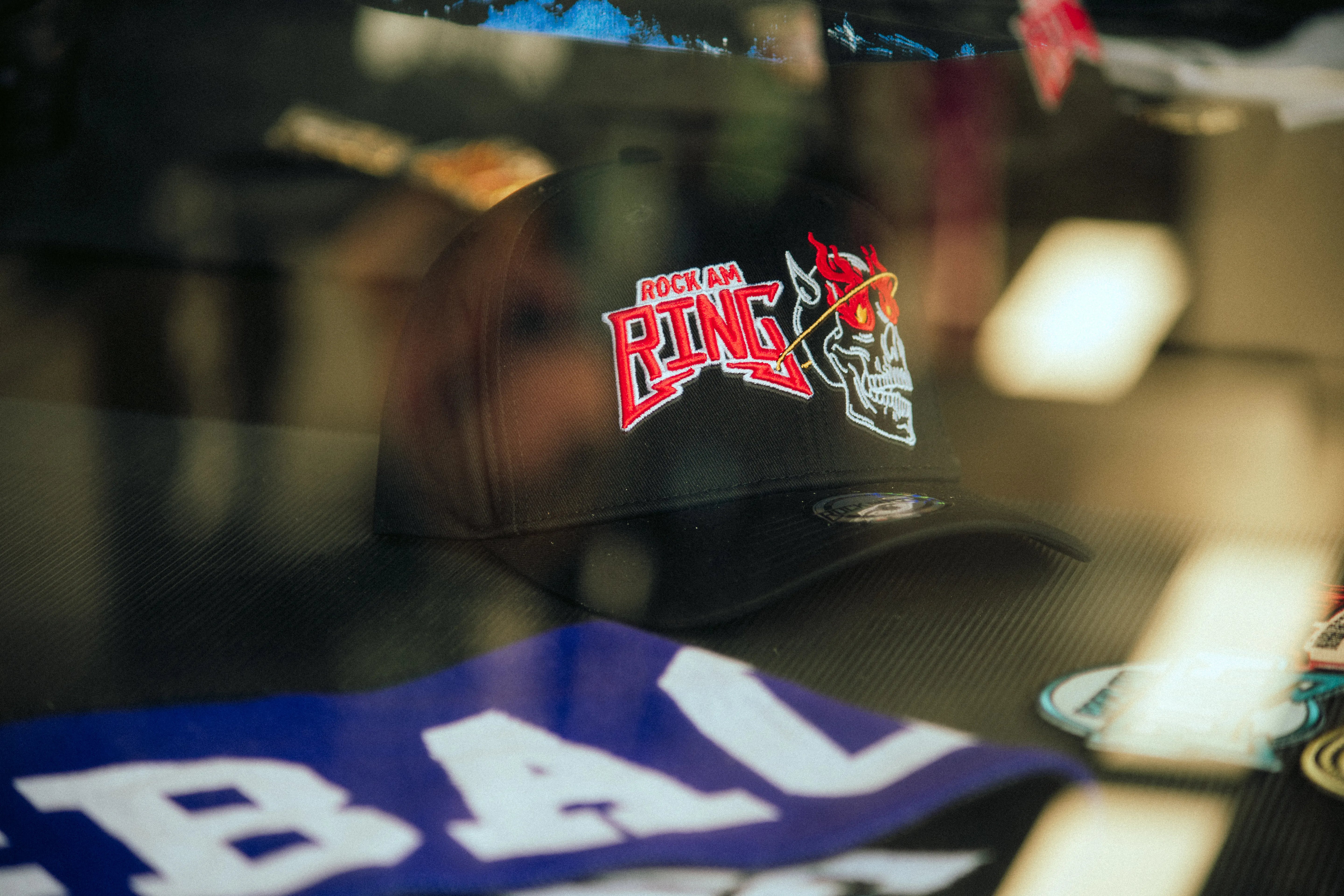 Rock am Ring Devils Cap im Schaufenster